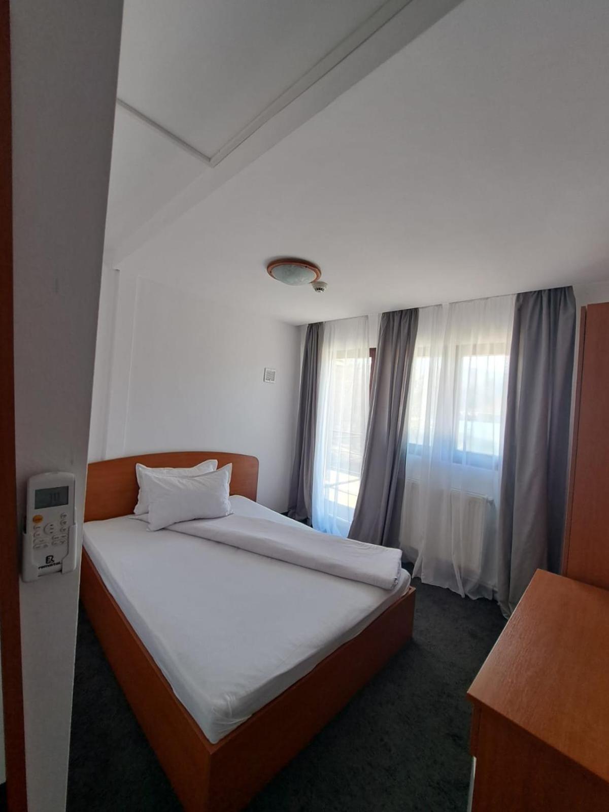 Hotel Pescarus Port Bicaz Ngoại thất bức ảnh