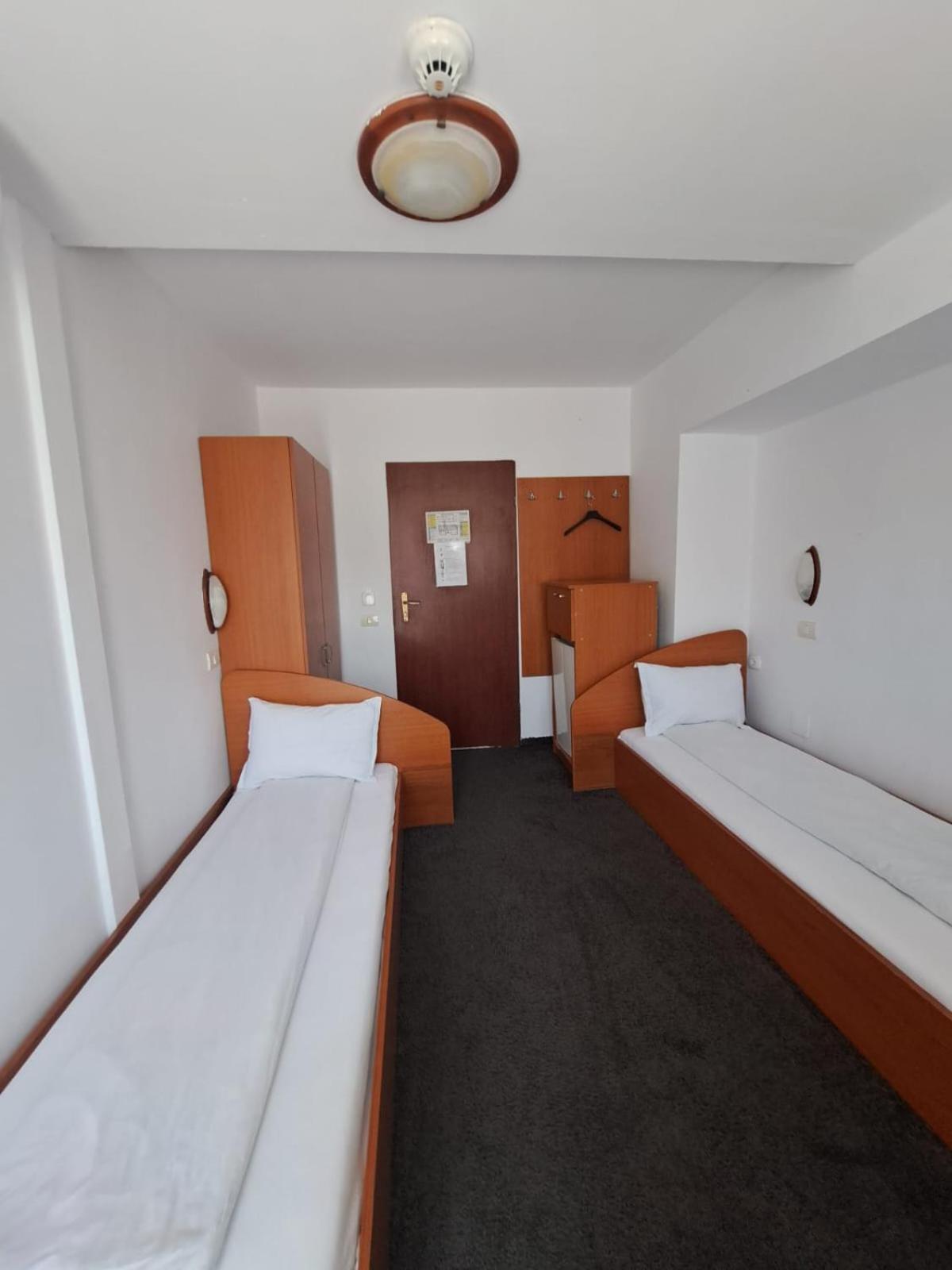 Hotel Pescarus Port Bicaz Ngoại thất bức ảnh