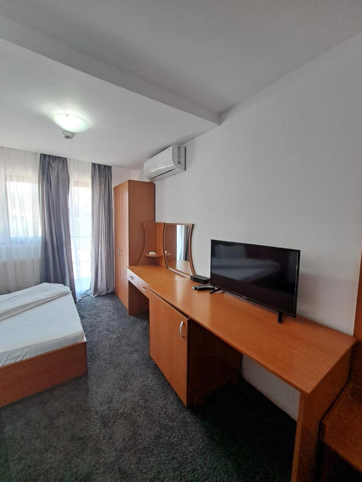 Hotel Pescarus Port Bicaz Ngoại thất bức ảnh